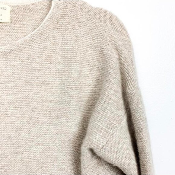 Cute Colour Block Tan and Off White Sweater - Picture 2 of 10